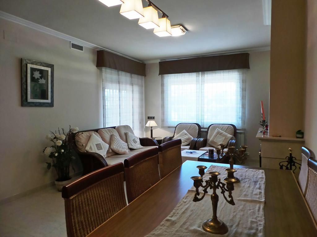 הוילה Roda de Bará Casa Neus Bara II מראה חיצוני תמונה