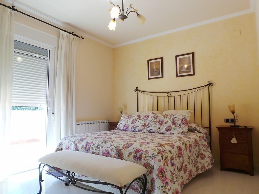 הוילה Roda de Bará Casa Neus Bara II מראה חיצוני תמונה